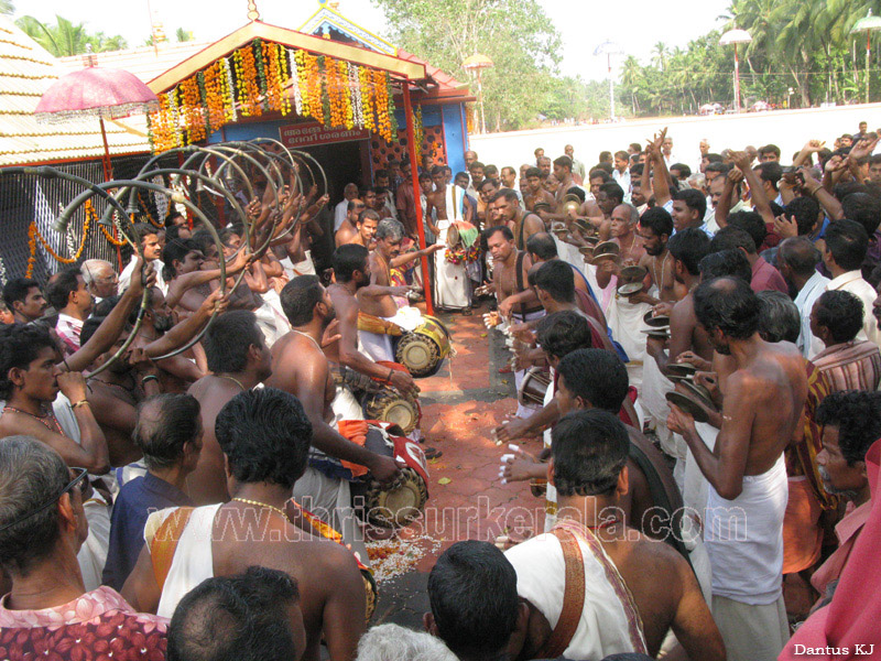 mangad-pooram-2011 (0)